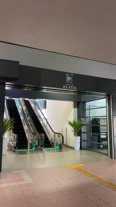 10Mins To Klcc W Lrt+Mall+Netflix Muji Urban كوالالمبور المظهر الخارجي الصورة