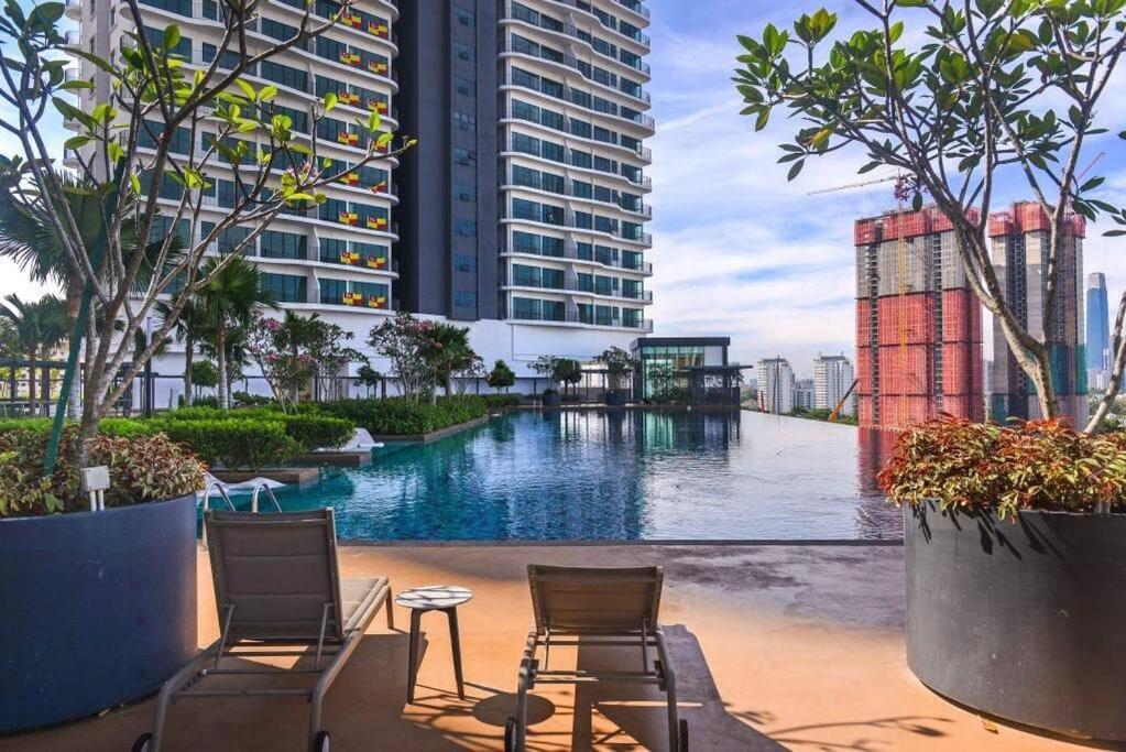10Mins To Klcc W Lrt+Mall+Netflix Muji Urban كوالالمبور المظهر الخارجي الصورة